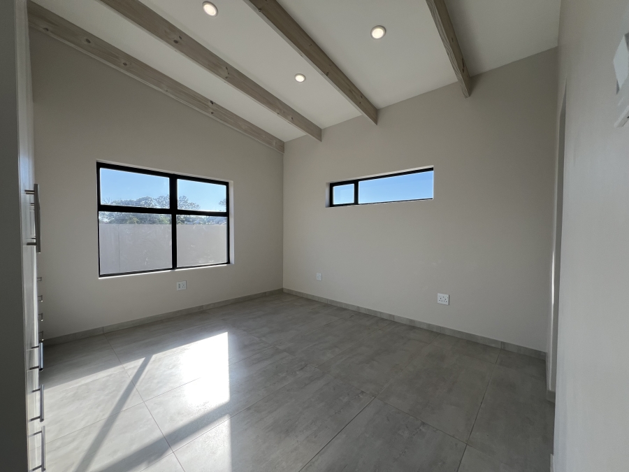 3 Bedroom Property for Sale in Fountains Estate Eastern Cape